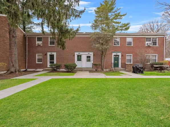 7 Fieldstone Drive #116, Hartsdale, NY 10530