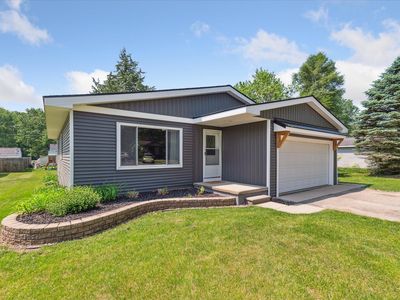 4776 Joan Ln, Pinckney, MI, 48169