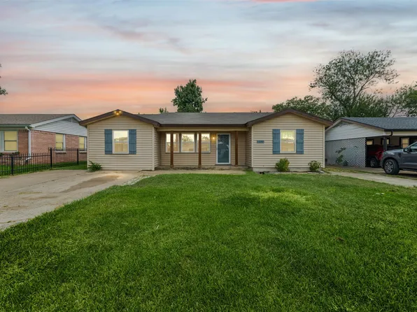 116 Highland Dr, Ennis, TX 75119