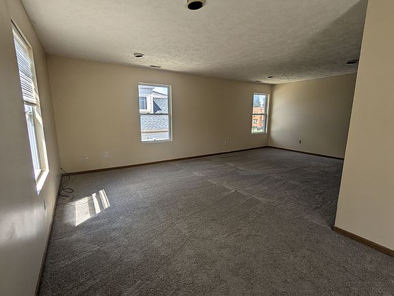 3rd image of 2463 Boudinot Ave #2