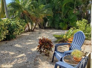124 85th Ave, Treasure Island, FL 33706