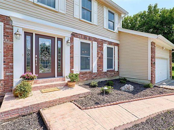 3rd image of 12837 Wood Valley Ct