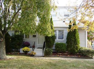 15 Woodland St, West Haven, CT 06516