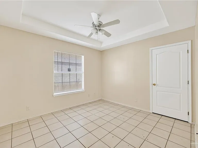 2505 Redbud Ave #A — Photo 15