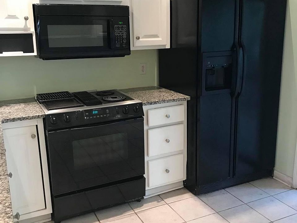 1st image of 11375 Shovler Ct