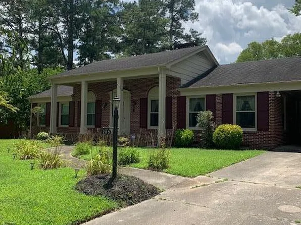205 Laurel St, Emporia, VA 23847