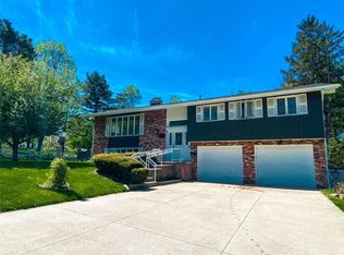 4522 Wood St, Erie, PA 16509