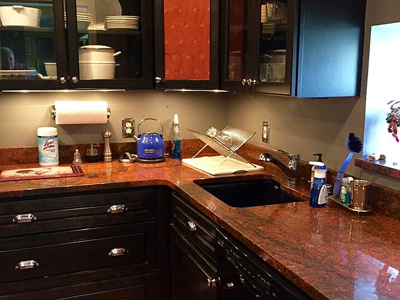 Updated beautiful kitchen!