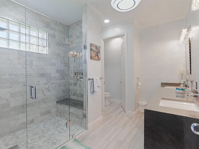 2675 Clipper Cir — Photo 14