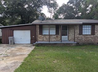 21 W Pinestead Rd, Pensacola, FL 32503