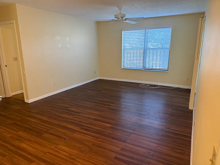 6533 SE Federal Hwy #102 — Photo 5