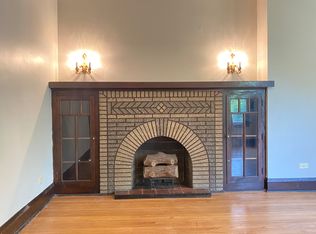 1222 Darrow Ave #1, Evanston, IL 60202