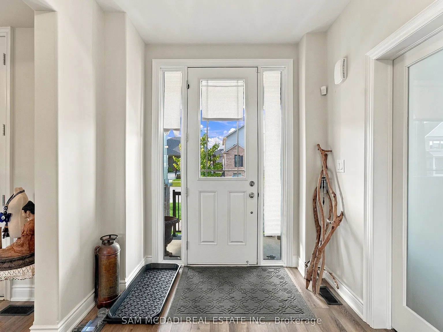 4 bed, $3,500 — Photo 4