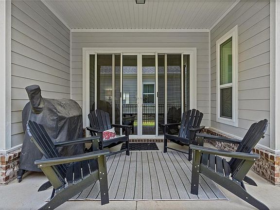 4th image of 6835 Autumn Ave
