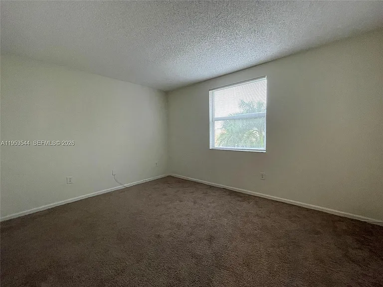 17125 N Bay Rd #3404 — Photo 9