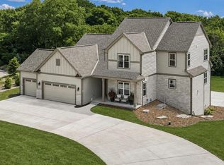 5932 S Quarry Park Ct, New Berlin, WI 53146