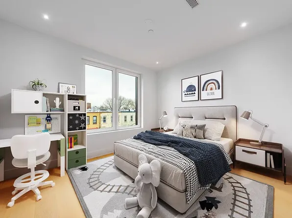 1624 Jefferson Avenue image 11 of 13