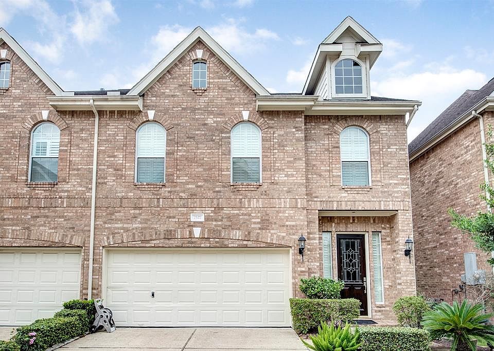 1st image of 7527 Shady Villa Walk