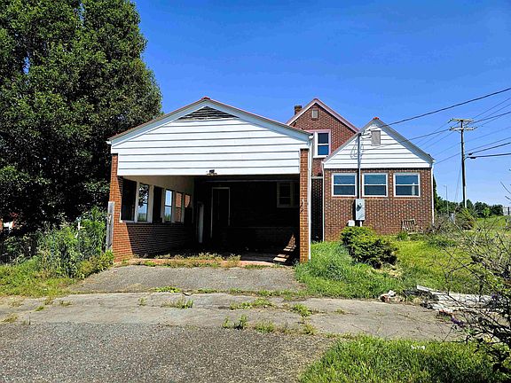 5th image of 22 High Hill Rd