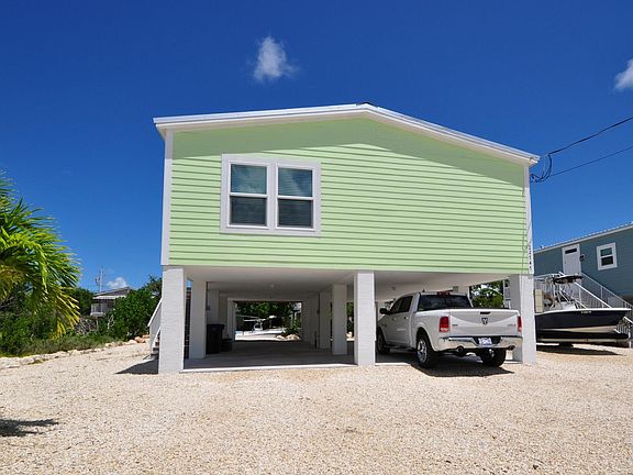 2nd image of 22747 Blackbeard Ln