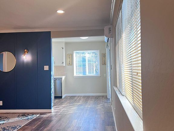 4th image of 215 Rose Ct #3