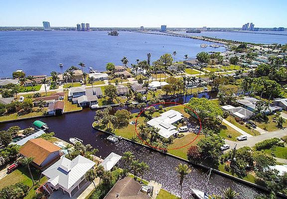 2nd image of 55 Estate Dr