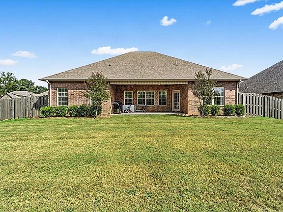 4th image of 1479 Stonewater Dr