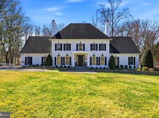 310 Springvale Rd, Great Falls, VA 22066