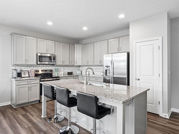 4th image of 7081 Sanctuary Dr NW