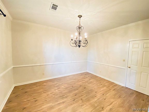 3rd image of 8235 Greyfield Dr