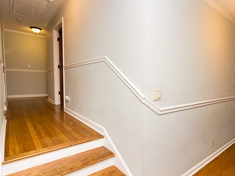 917 Brynwood Dr — Photo 21