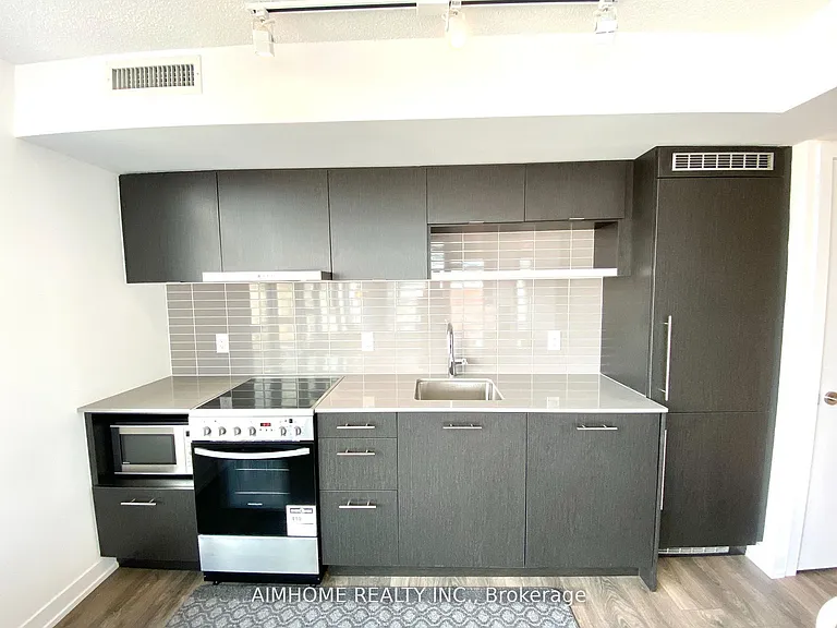 365 Church St #1505 — Photo 29