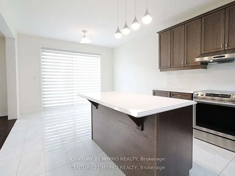 71 Westfield Dr — Photo 10