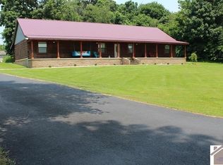 3035 Lov Flo Station Rd W, Paducah, KY 42003