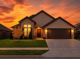 971 Pink Lady Pl, Bentonville, AR 72712