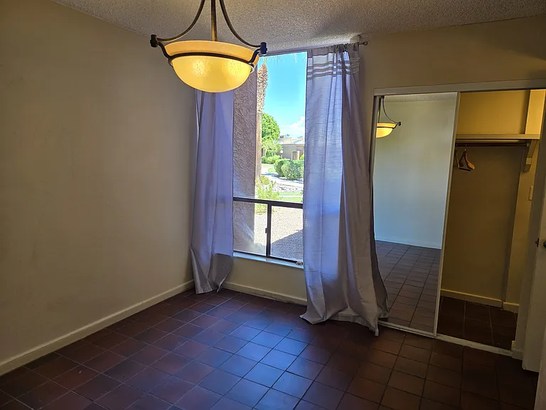 7401 N Scottsdale Rd #28 — Photo 5