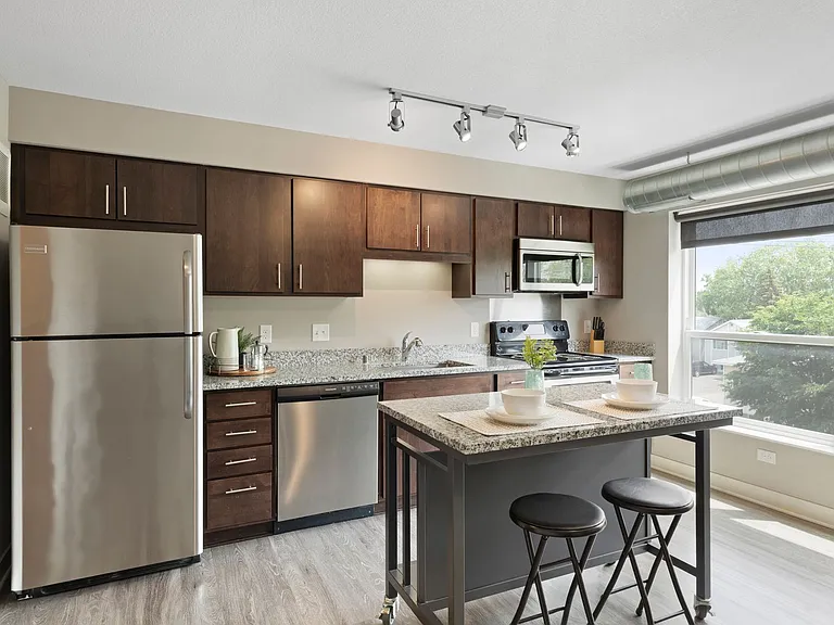 Spectrum Apartments & Townhomes — Photo 23