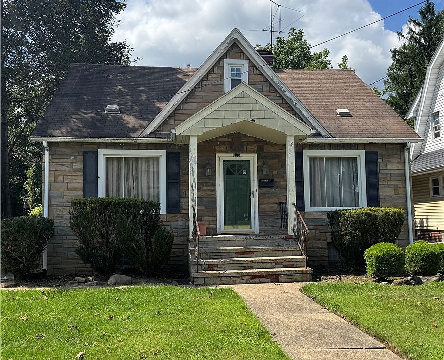 1st image of 836 Mercer Ave