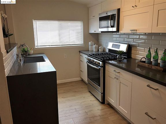 4th image of 654 S 30th St