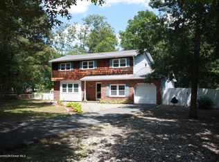 705 Vaughn Ave, Toms River, NJ 08753