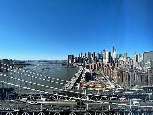 4th image of Manhattan Sq #27C