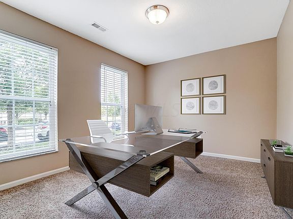 3rd image of 5567 Mesa Falls St #13-556