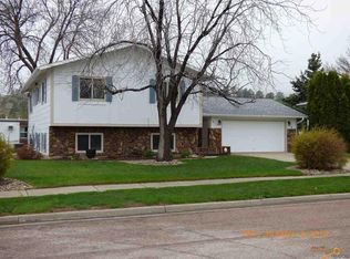 1617 Space Ct, Rapid City, SD 57701