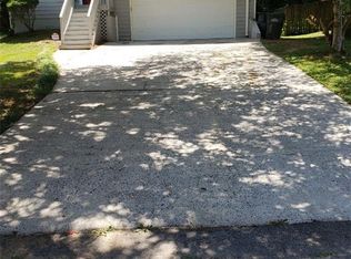 5634 Western Hills Dr, Norcross, GA