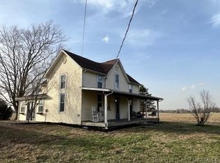 9360 N McKinley Rd, Campbellsburg, IN 47108