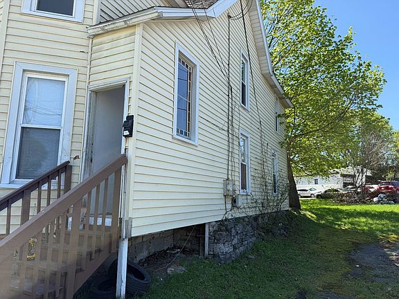 2nd image of 1119 Willis Ave