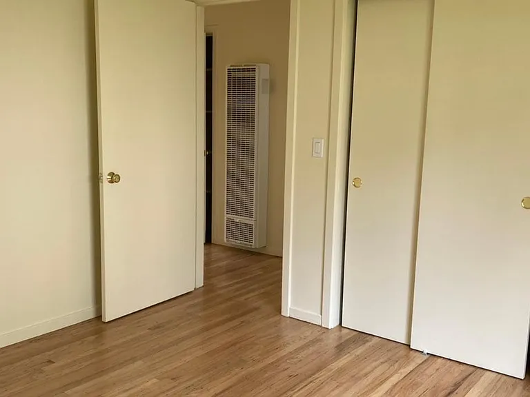 1515 Pershing Dr #C — Photo 14