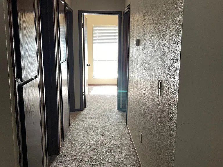 502 W Nimrod Rd #502 — Photo 4