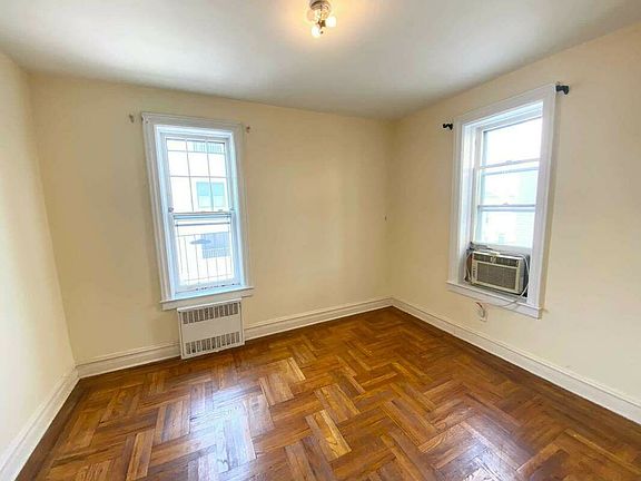 5th image of 862 50th St #2C