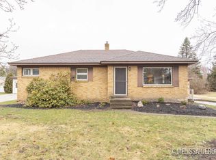 545 Fontenelle St SE, Grand Rapids, MI 49548